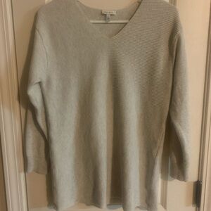 V-Neck Gray Sweater Ella Moss
